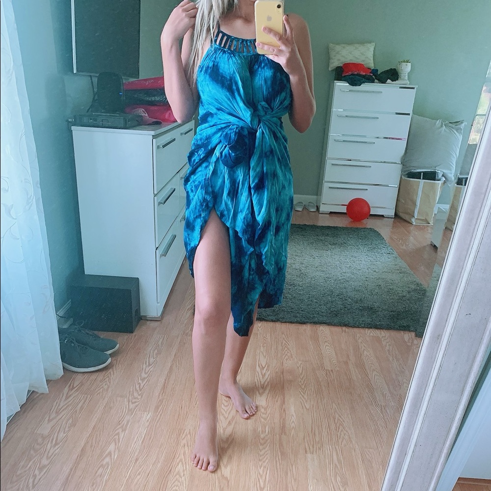 NWT Tie Dye Maxi Dress